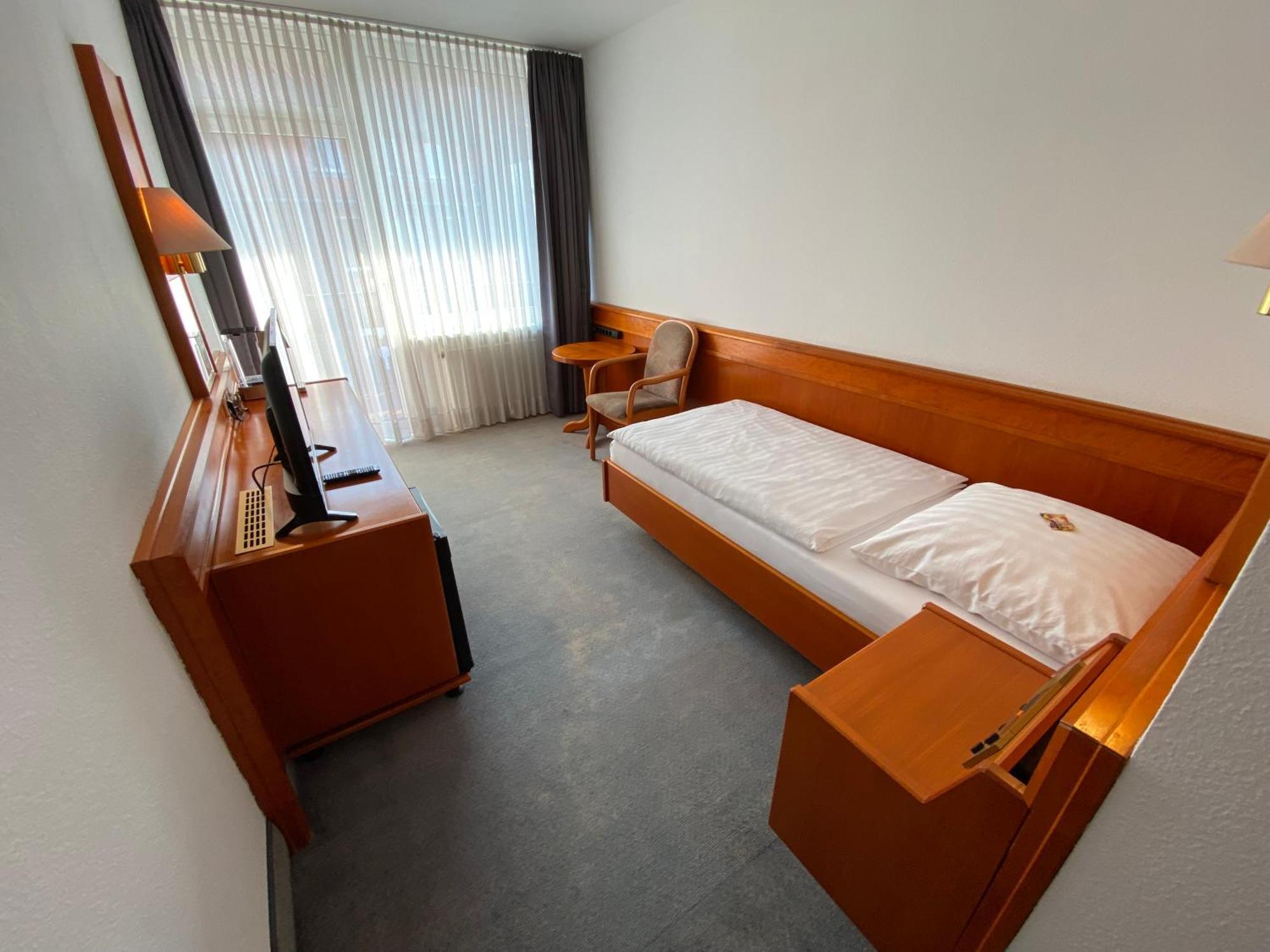 Adamidis Hotel Altenmedingen Buitenkant foto